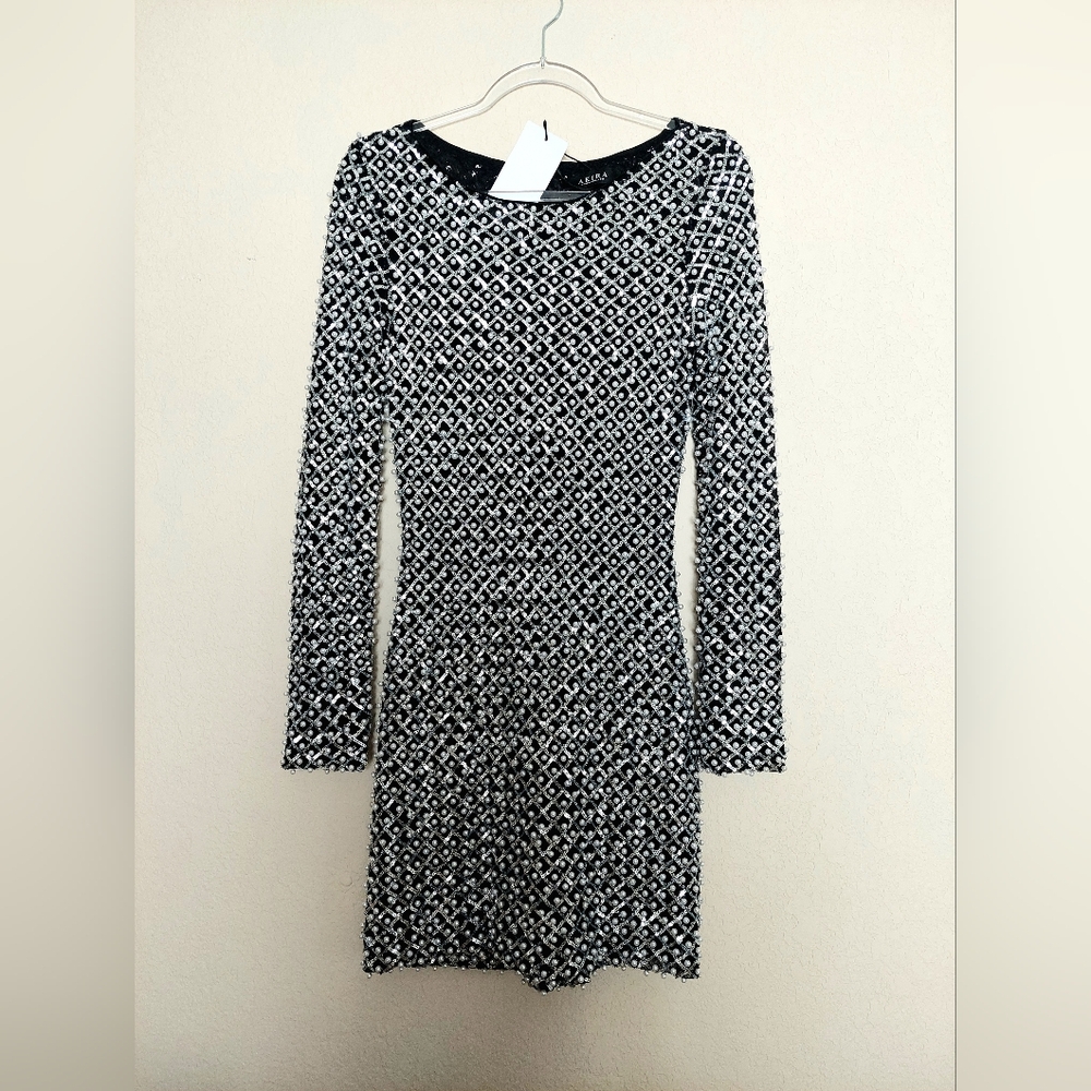 AKIRA Hamptons Holiday Pearl Mini Dress – Beaded Sequin Glam Bodycon Size M - Picture 3 of 14